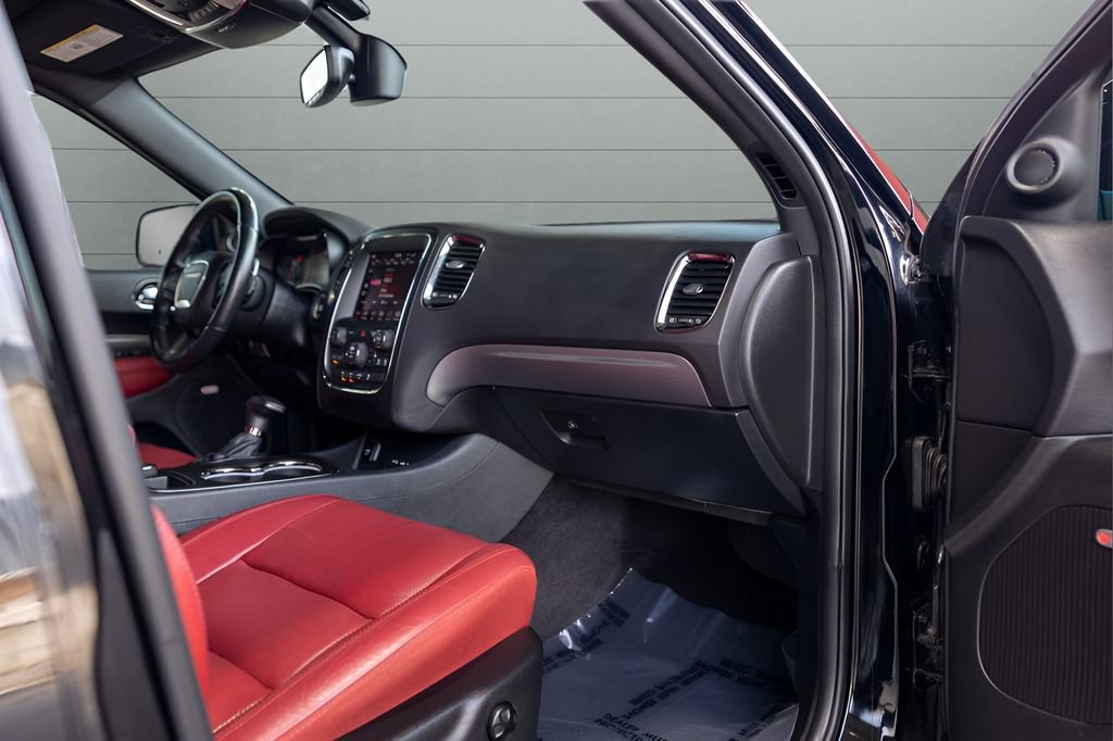 Used 2018 Dodge Durango R/T w/ Blacktop Package AWD/4WD image 79