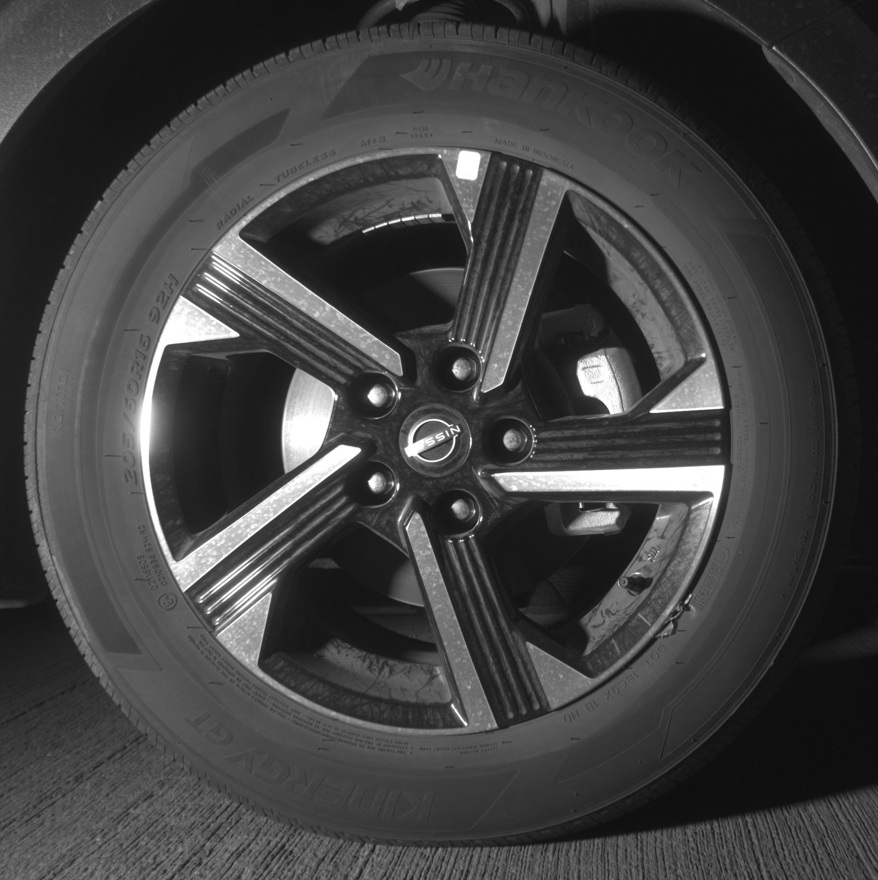 Used 2025 Nissan Sentra SV image 13