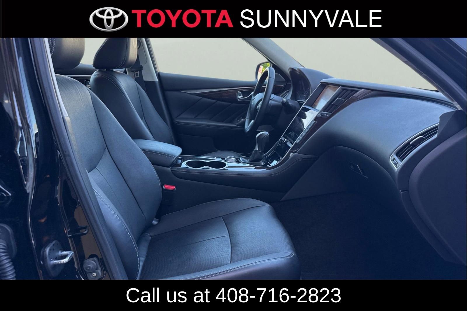 Used 2017 INFINITI Q50 Hybrid w/ Technology Package RWD image 19