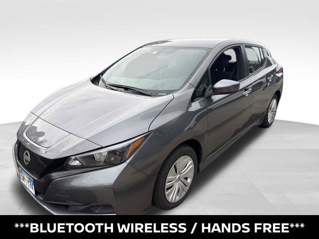 Certified 2025 Nissan Leaf S FWD image 3