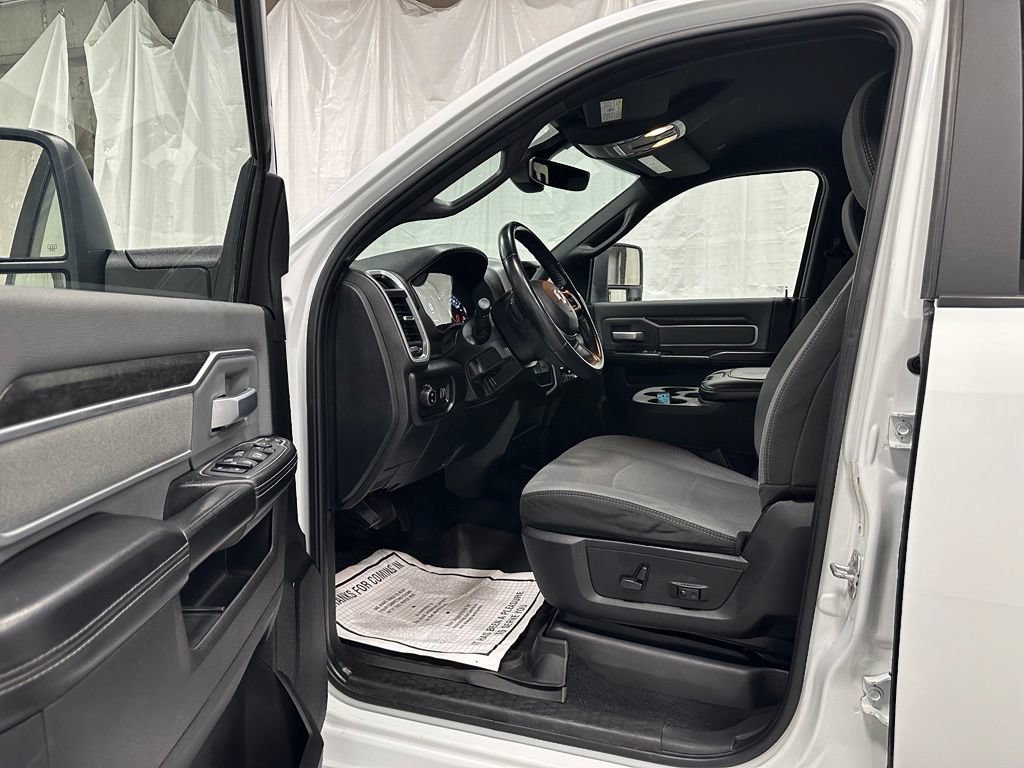 Used 2023 RAM 2500 Big Horn w/ Level 1 Equipment Group AWD/4WD image 10