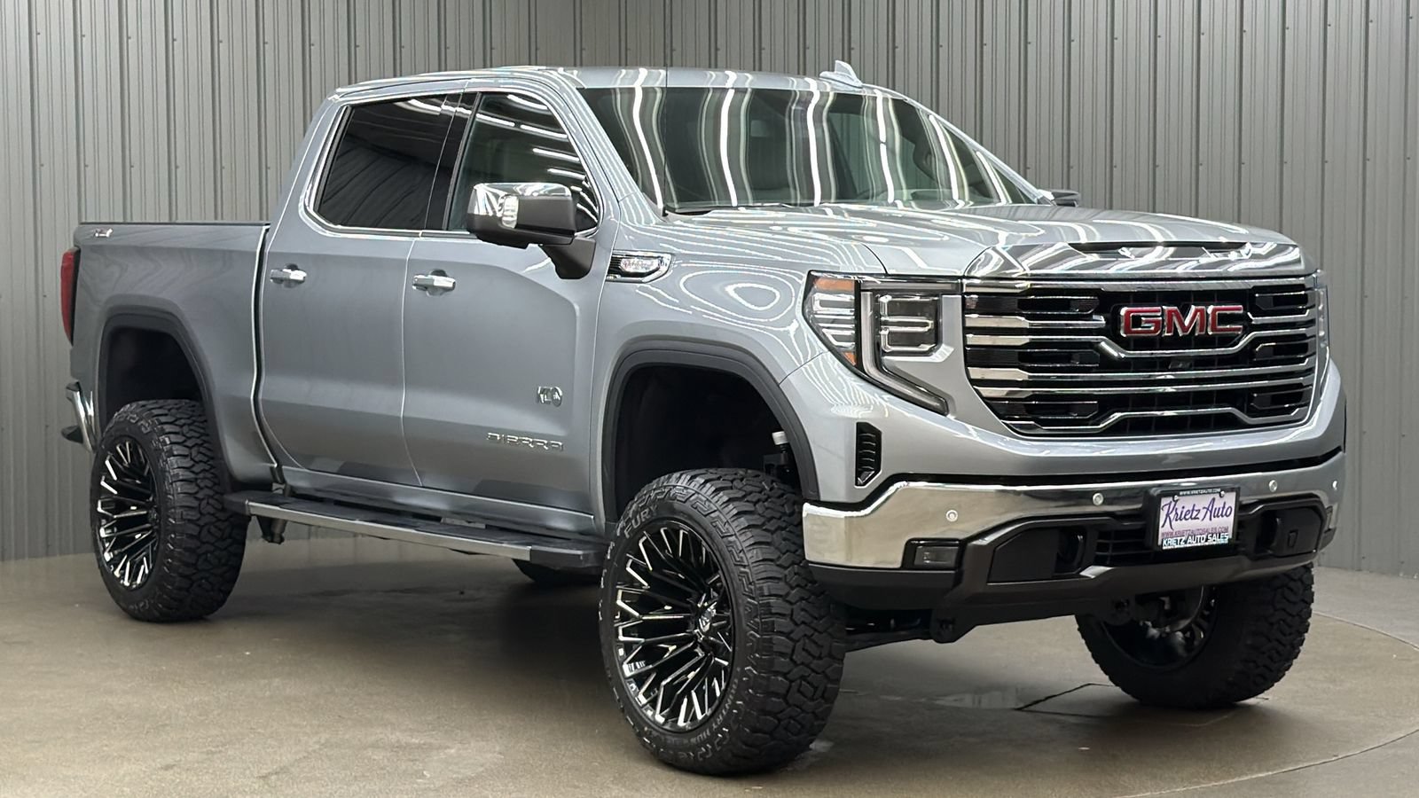 Used 2026 GMC Sierra 1500 SLT AWD/4WD image 7