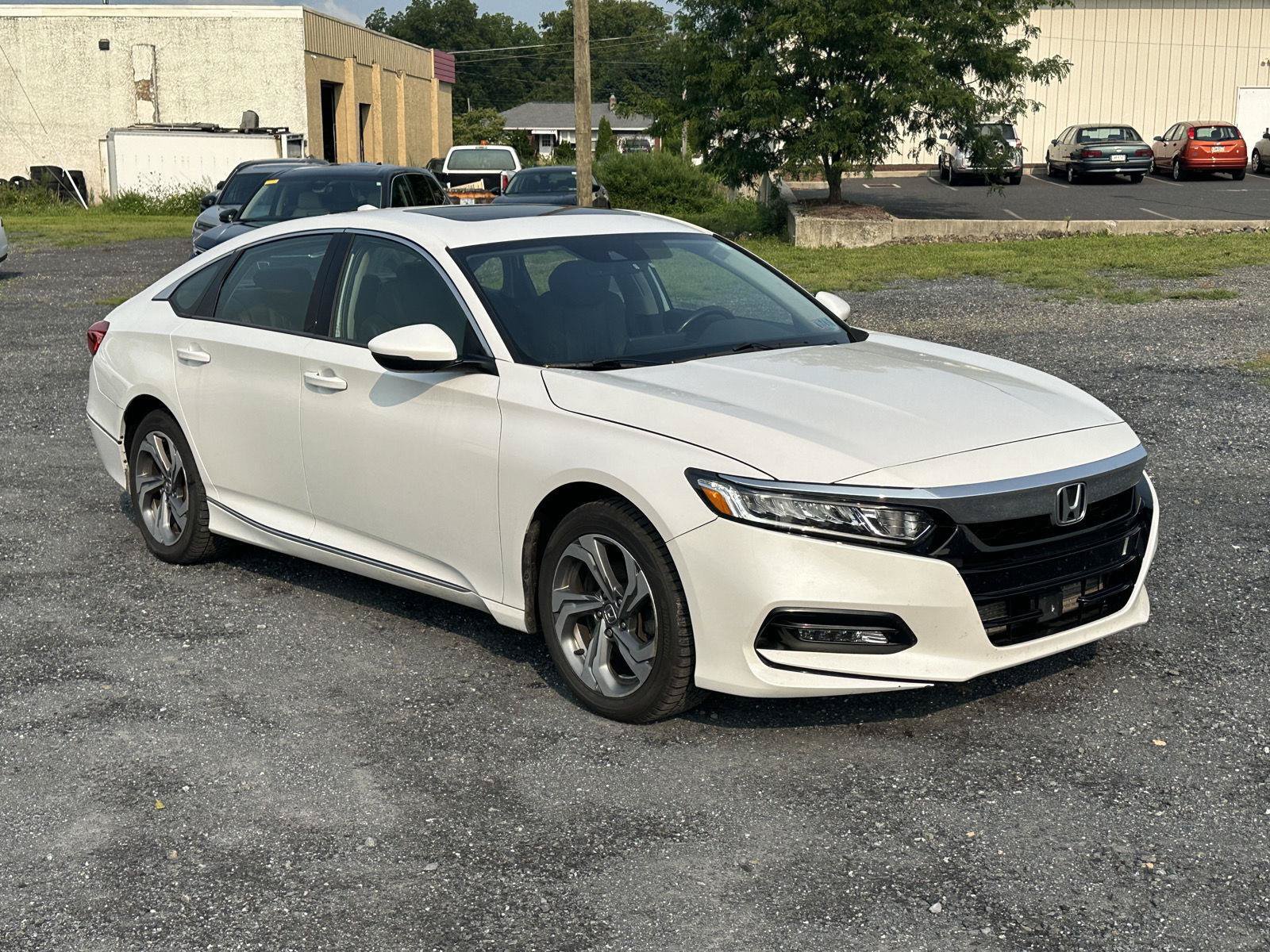 Used 2019 Honda Accord EX-L image 2
