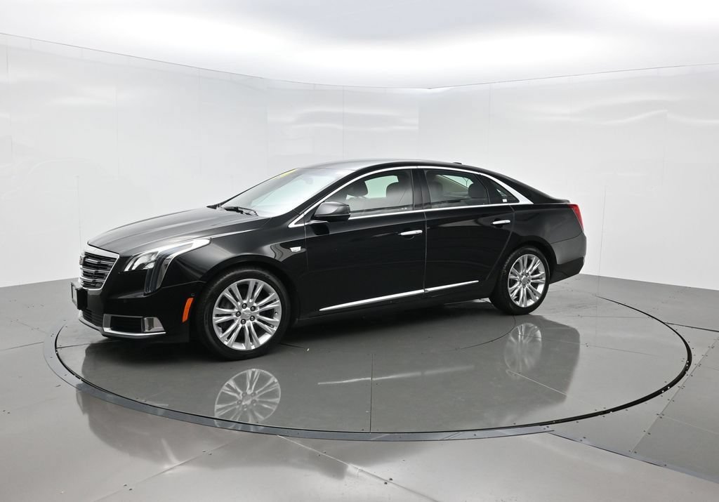 Used 2019 Cadillac XTS Luxury FWD image 2