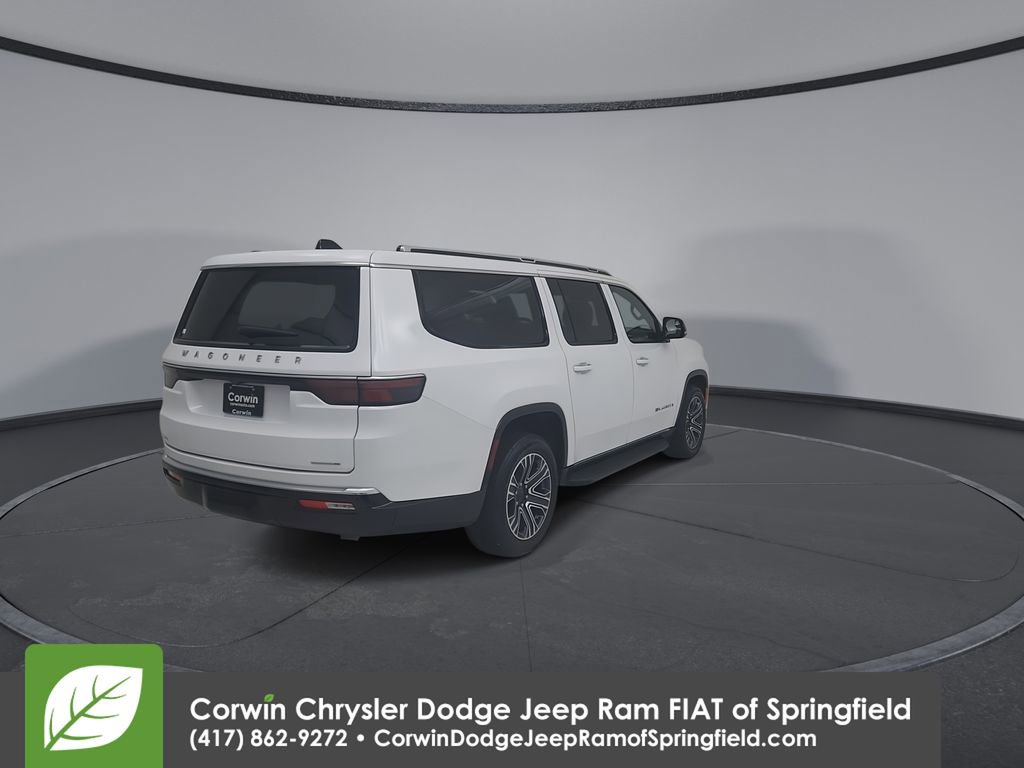 Used 2024 Jeep Wagoneer L Series II w/ Flexible Seating Group image 14