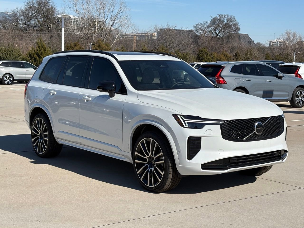 New 2026 Volvo XC90 B6 Ultra w/ Lounge Package image 4