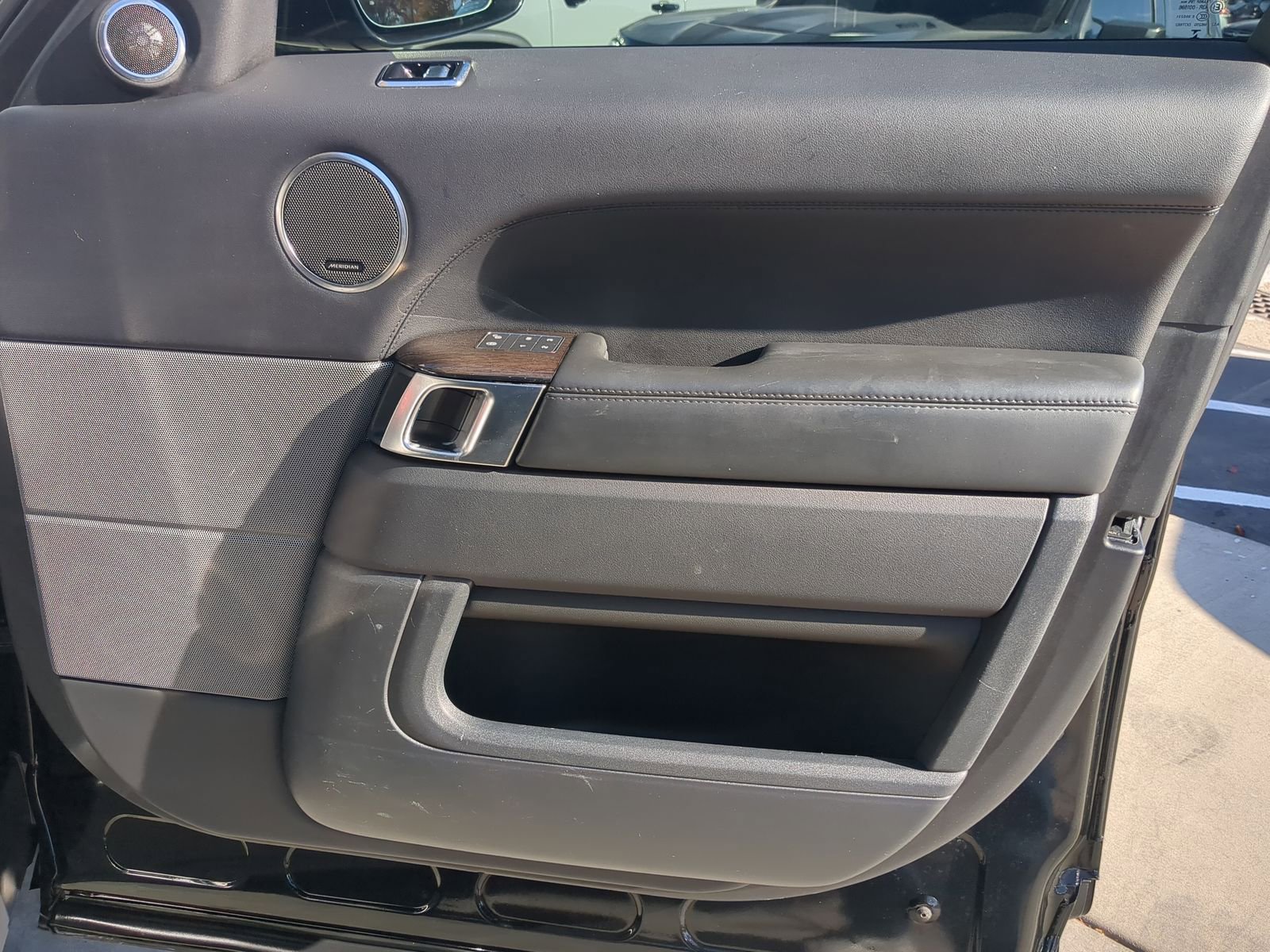 Used 2018 Land Rover Range Rover Sport Supercharged image 29