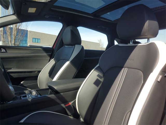 Certified 2025 Kia K5 GT-Line w/ GT-Line Premium Package image 12