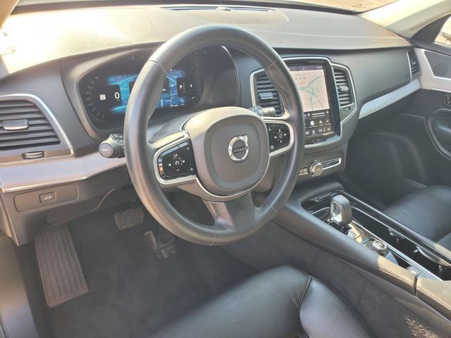Certified 2023 Volvo XC90 B5 Core w/ Protection Package Premier AWD/4WD image 17