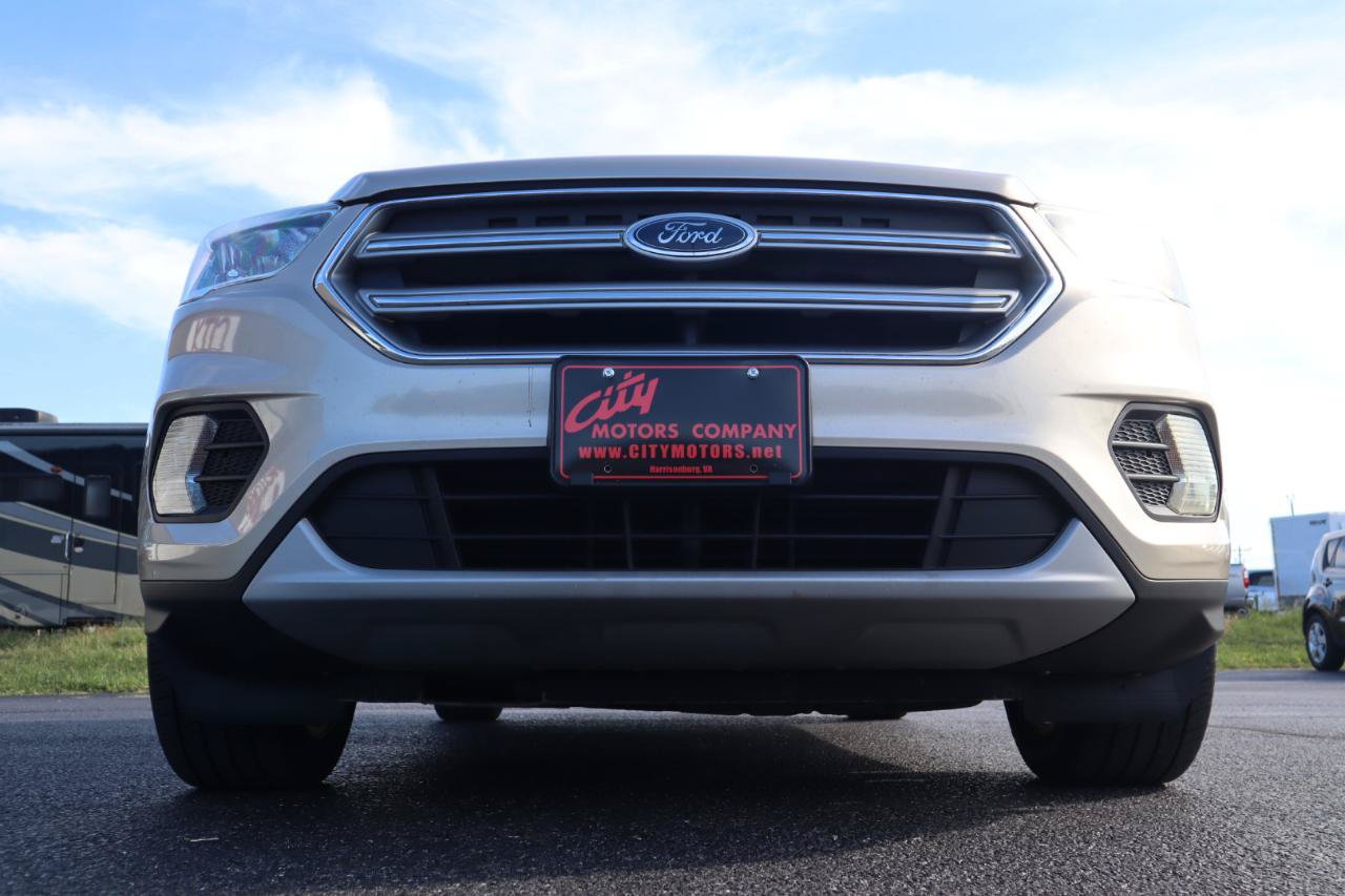 Used 2017 Ford Escape SE FWD image 5