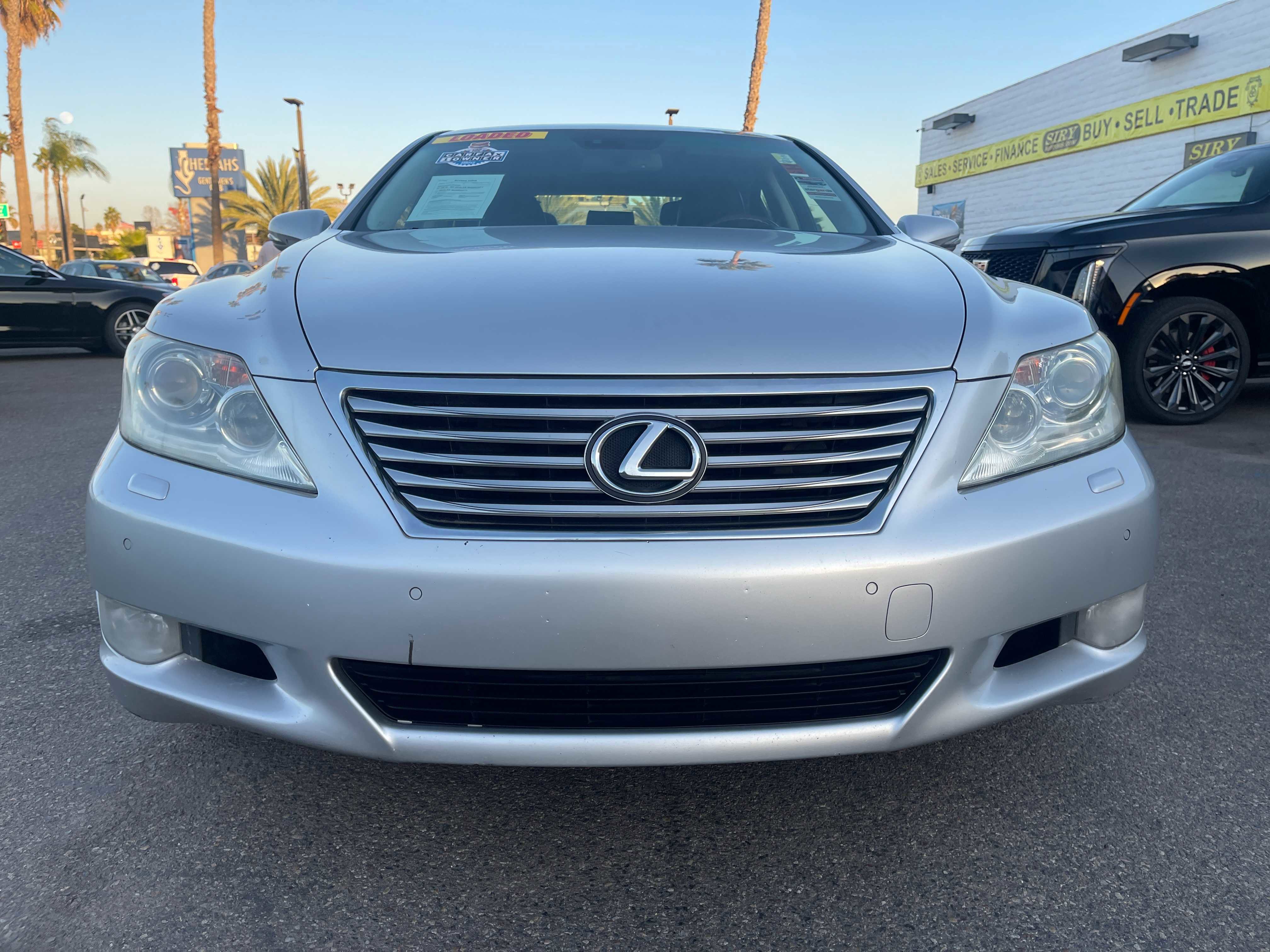 Used 2011 Lexus LS 460 w/ Comfort Pkg image 8