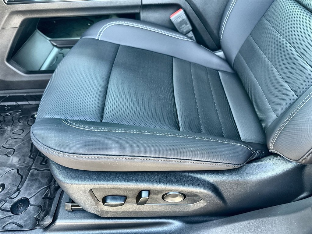 New 2026 GMC Hummer EV 4x4 Crew Cab image 25