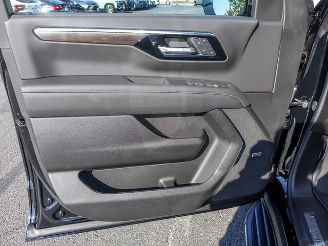 New 2026 Chevrolet Tahoe Premier image 13