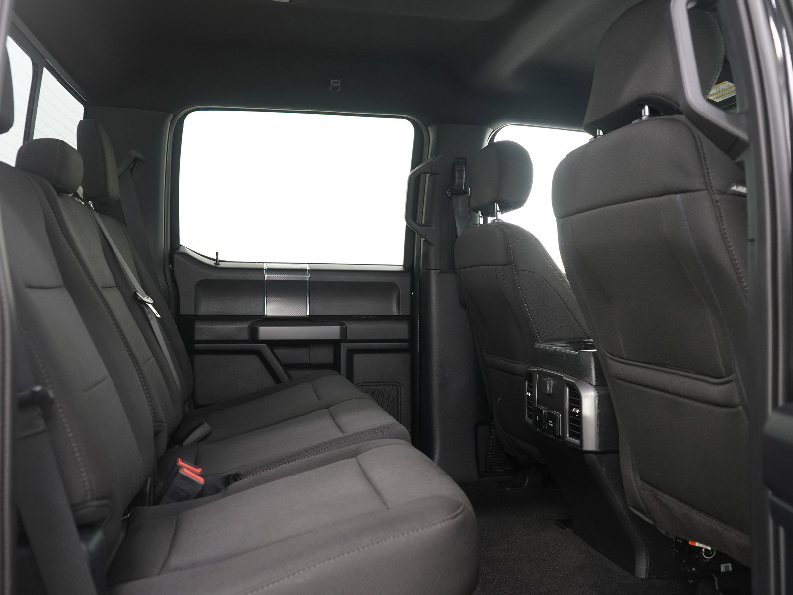 Used 2019 Ford F150 XLT w/ Equipment Group 302A Luxury AWD/4WD image 12