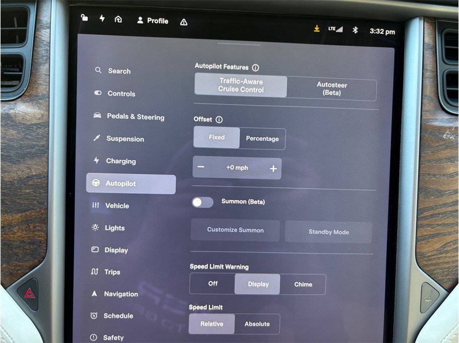 Used 2018 Tesla Model S 100D image 34