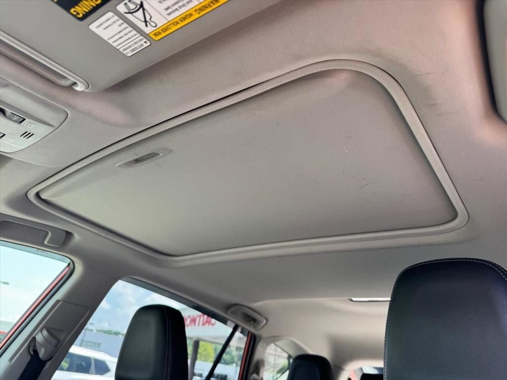 Used 2015 Toyota RAV4 Limited AWD/4WD image 19