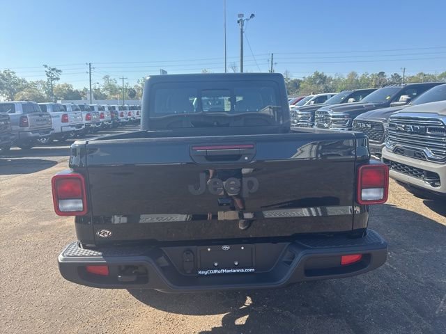 New 2026 Jeep Gladiator Sport AWD/4WD image 3