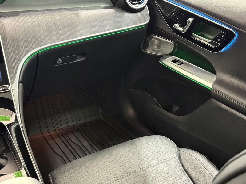 New 2026 Mercedes-Benz GLC 300 4MATIC image 8