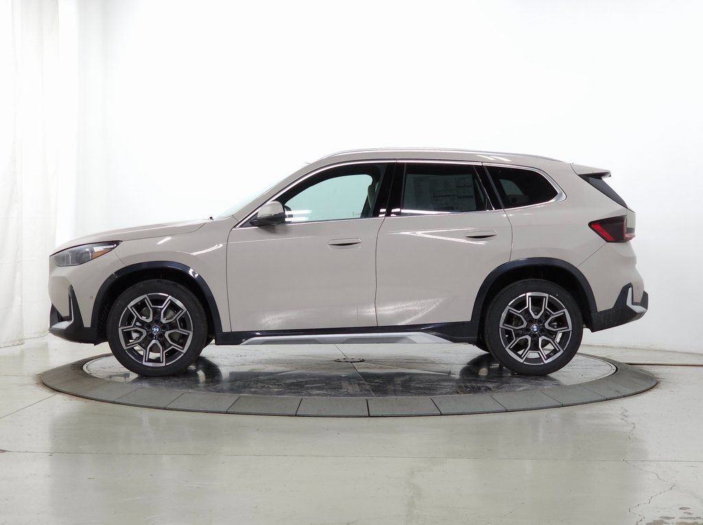 Used 2026 BMW X1 xDrive28i w/ Technology Package AWD/4WD image 4