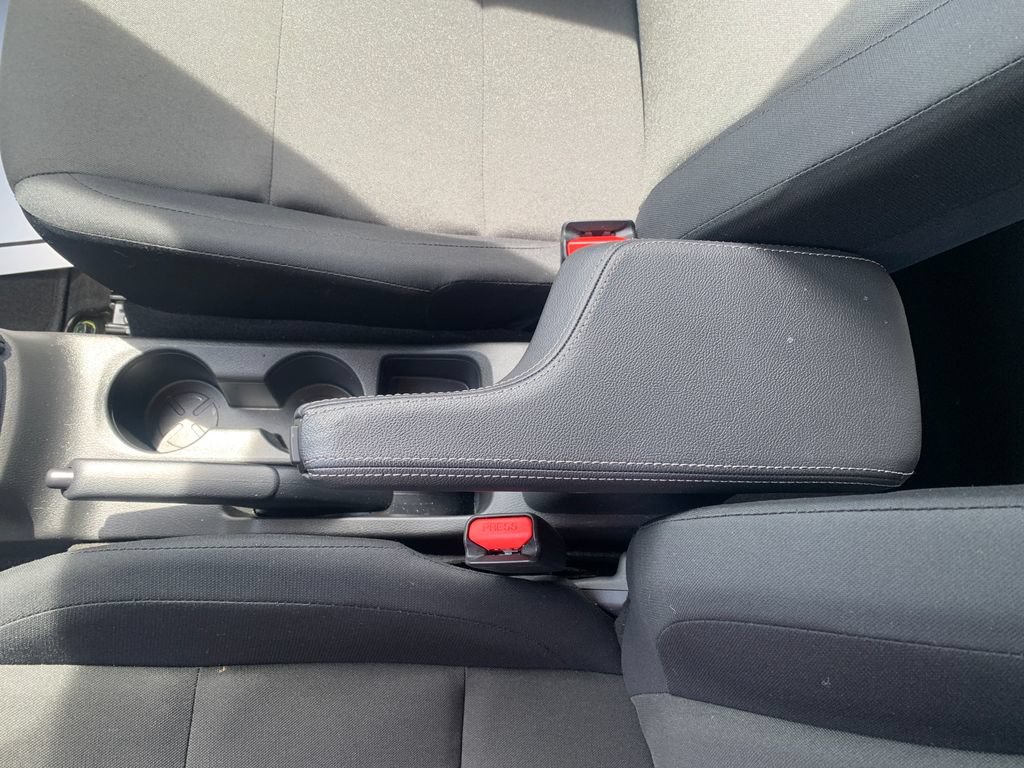 Used 2025 Nissan Kicks Play S FWD image 15