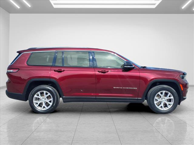 Used 2022 Jeep Grand Cherokee L Limited w/ Luxury Tech Group II AWD/4WD image 12
