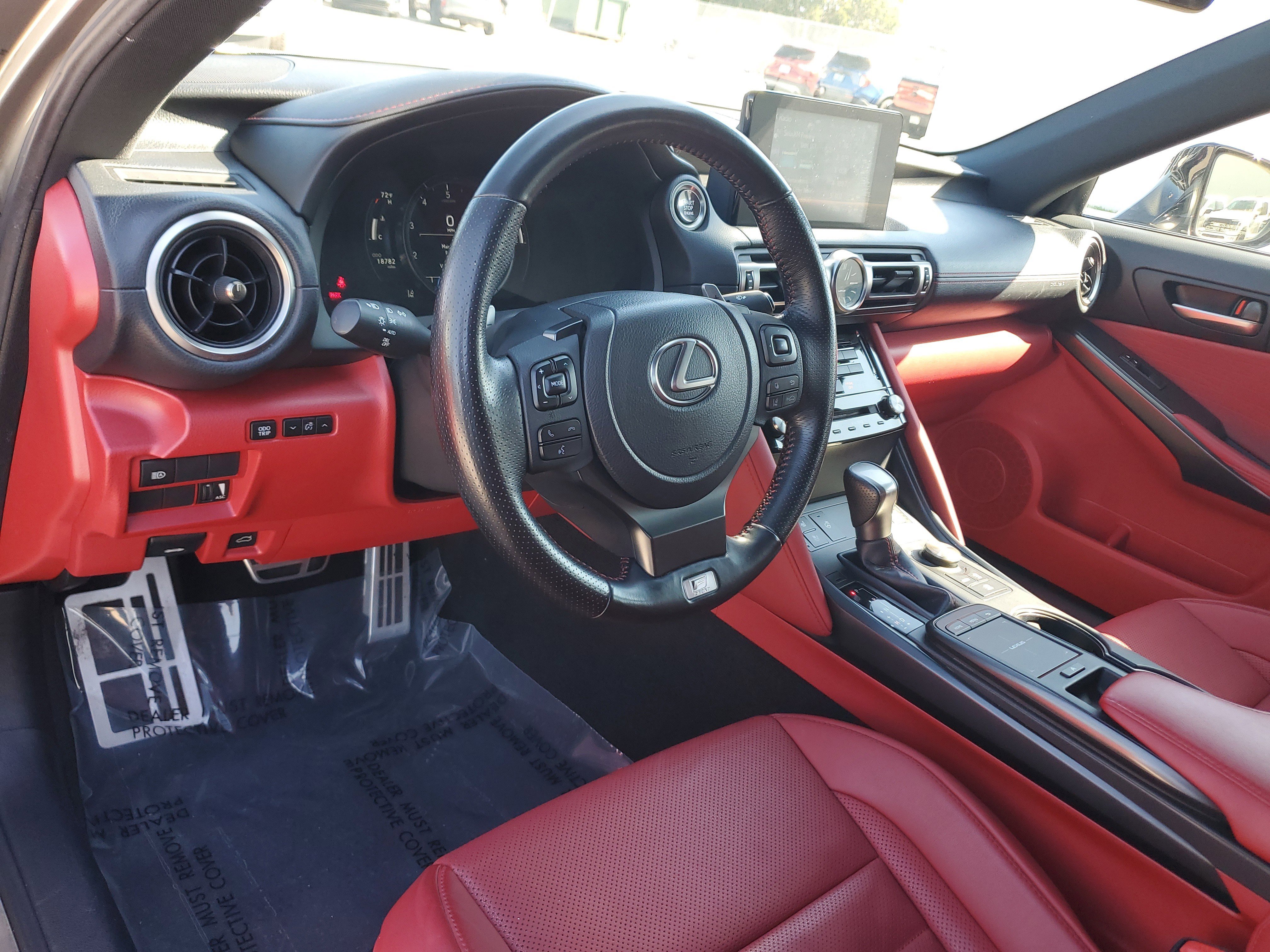 Used 2021 Lexus IS 350 F Sport image 9