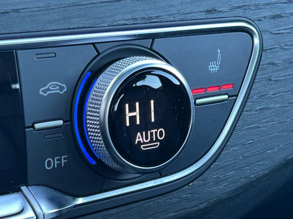 Used 2023 Audi A4 2.0T Premium Plus image 33