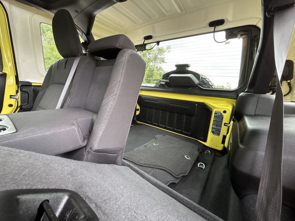 Used 2024 Jeep Wrangler Unlimited Rubicon 4xe AWD/4WD image 26
