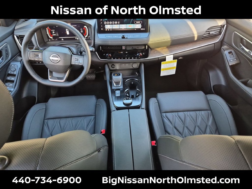 New 2026 Nissan Rogue Platinum w/ Platinum Premium Package AWD/4WD image 18