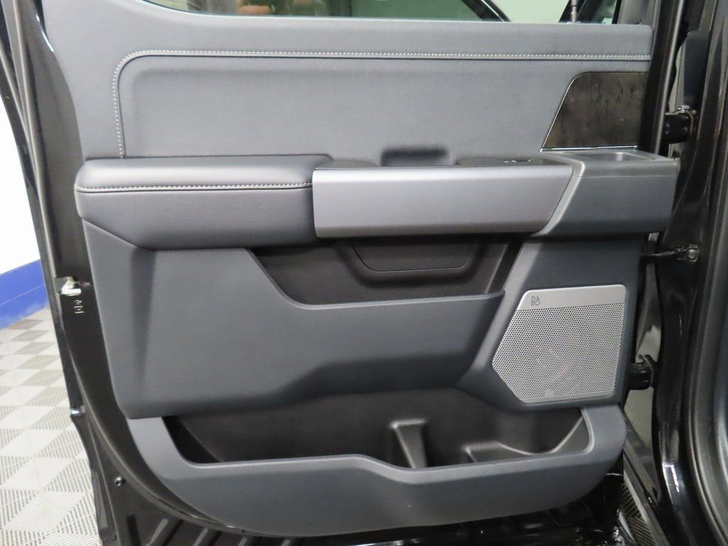 Used 2025 Ford F250 Lariat w/ Lariat Ultimate Package image 79