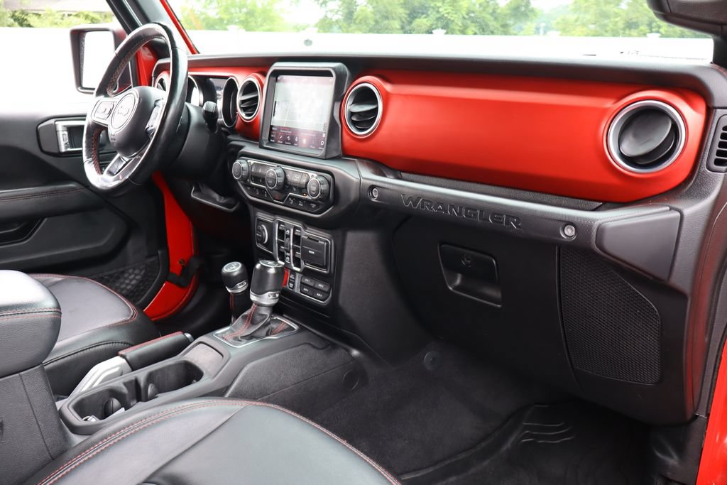 Used 2021 Jeep Wrangler Unlimited Rubicon AWD/4WD image 32