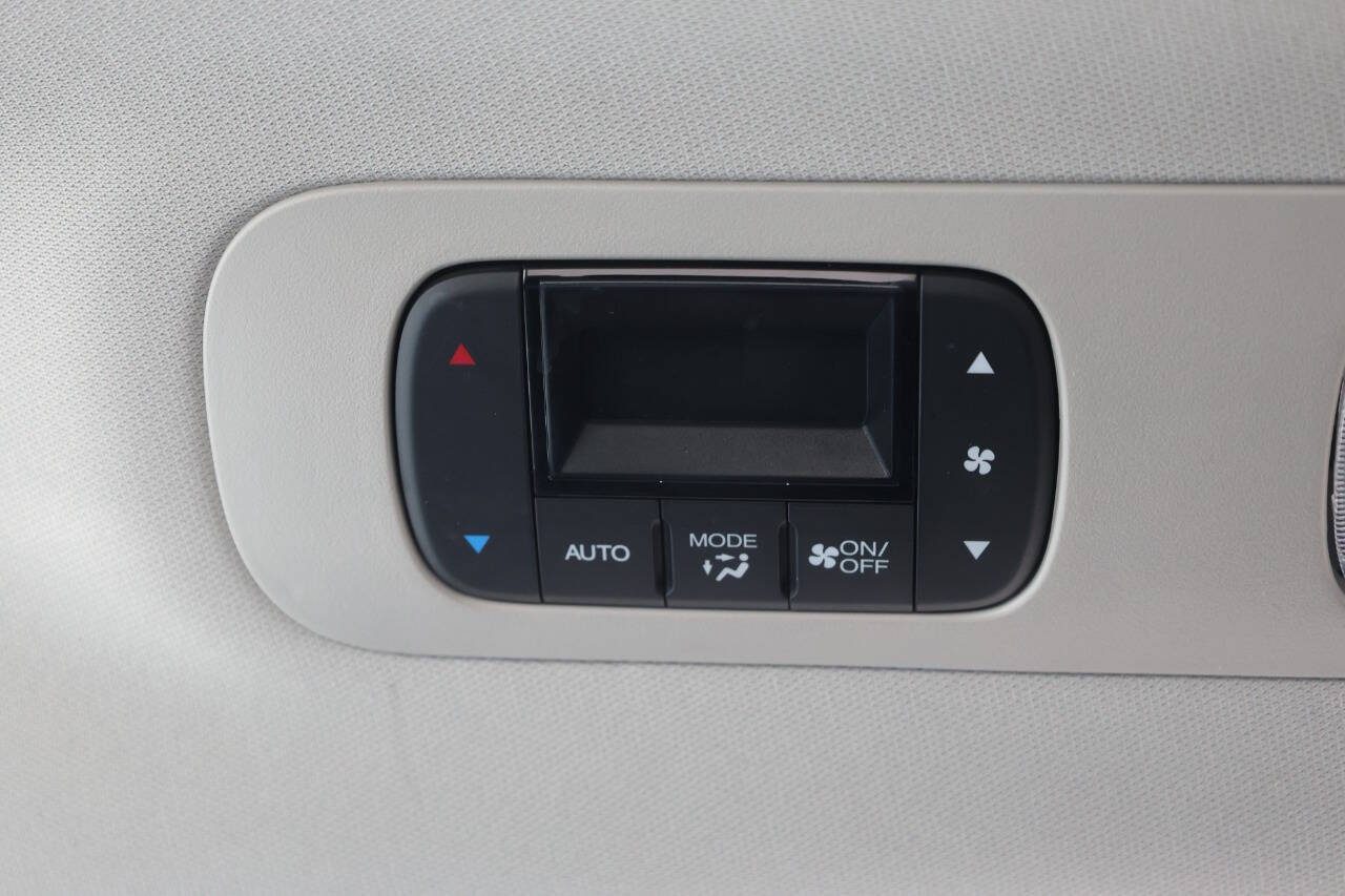 Used 2025 Honda Odyssey Elite image 23
