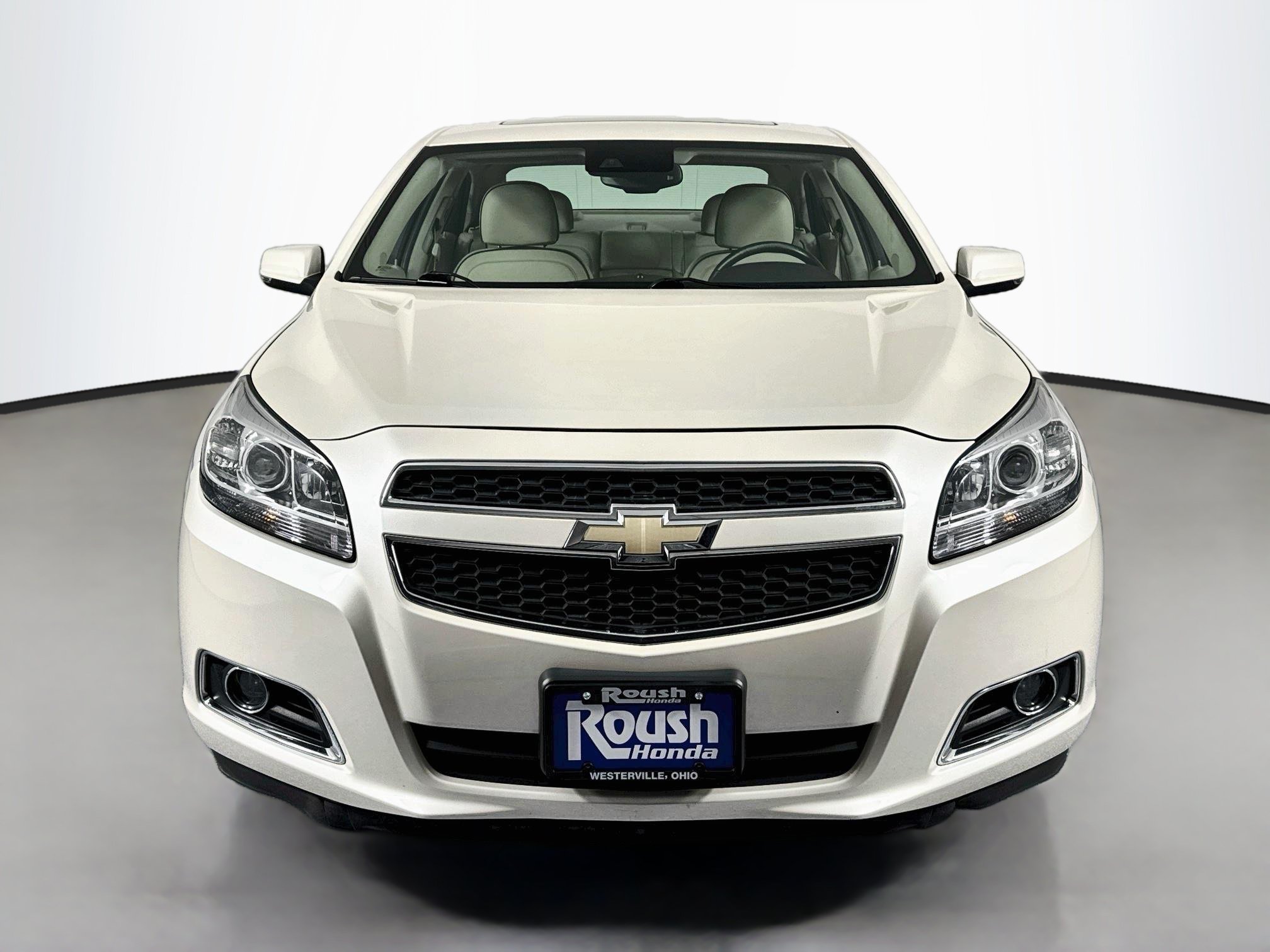 Used 2013 Chevrolet Malibu LT FWD image 2