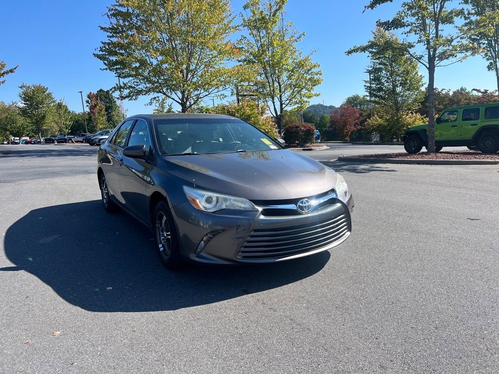 Used 2017 Toyota Camry LE