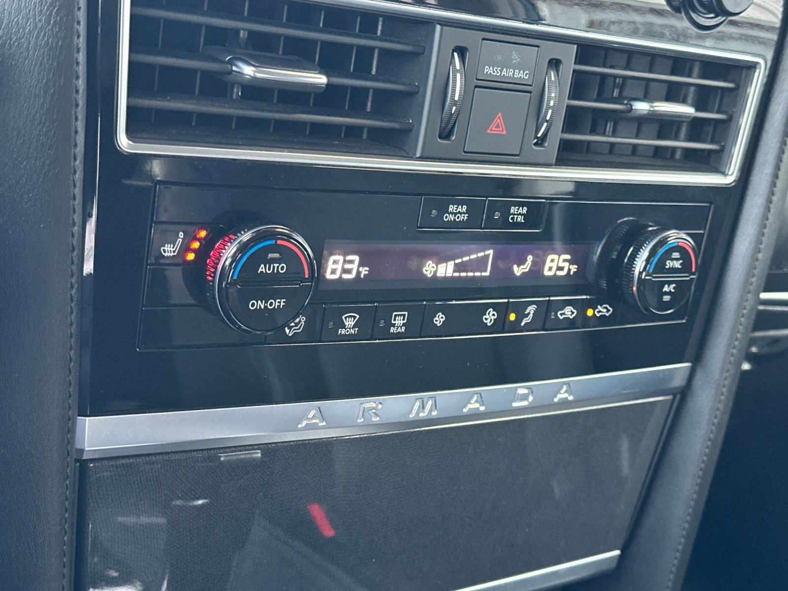 Used 2022 Nissan Armada SV w/ SV Appearance Package image 22