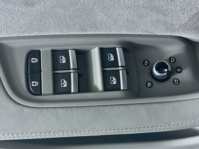 Used 2021 Audi Q7 3.0T Prestige image 18