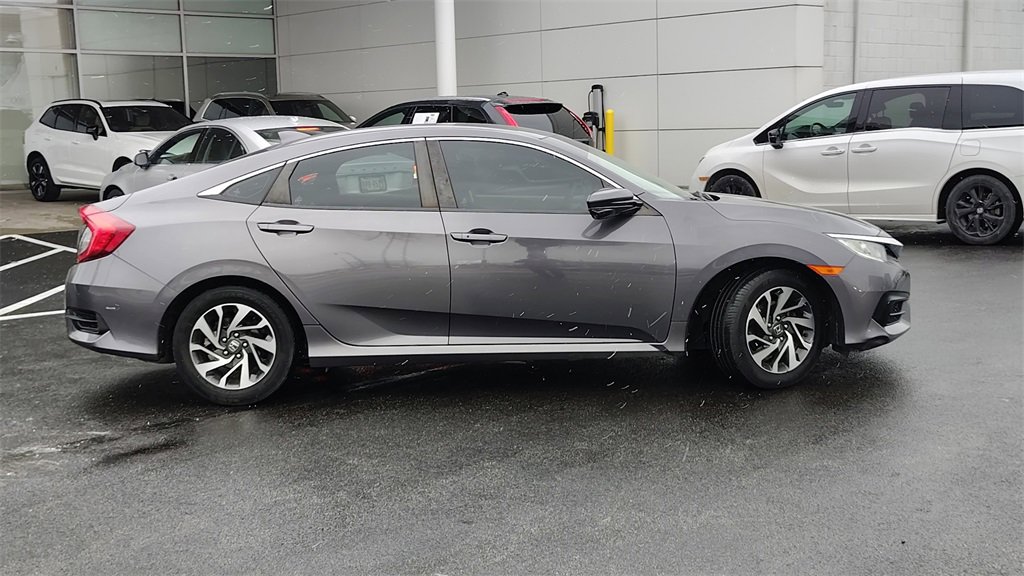 Used 2017 Honda Civic EX image 2