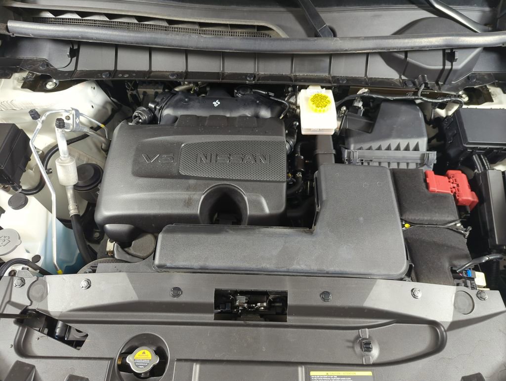 Used 2024 Nissan Pathfinder SL w/ Cargo Package image 17