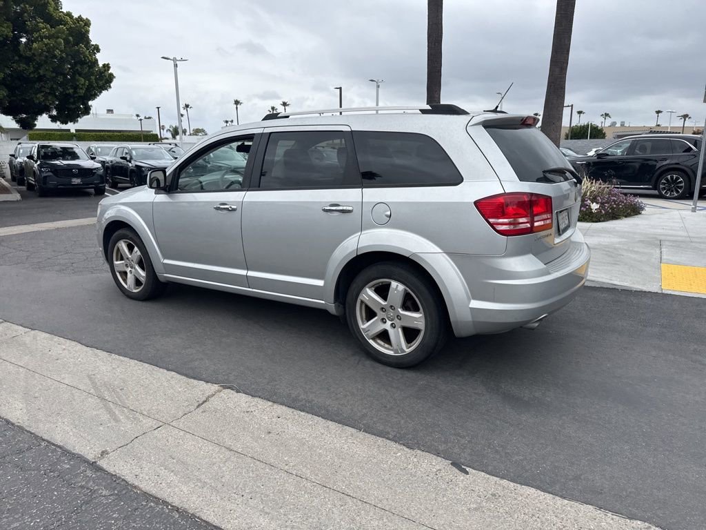 Used 2009 Dodge Journey R/T w/ Flexible Seating Group FWD image 15