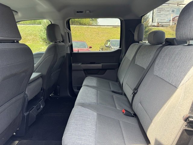 Used 2022 Ford F150 XLT image 11