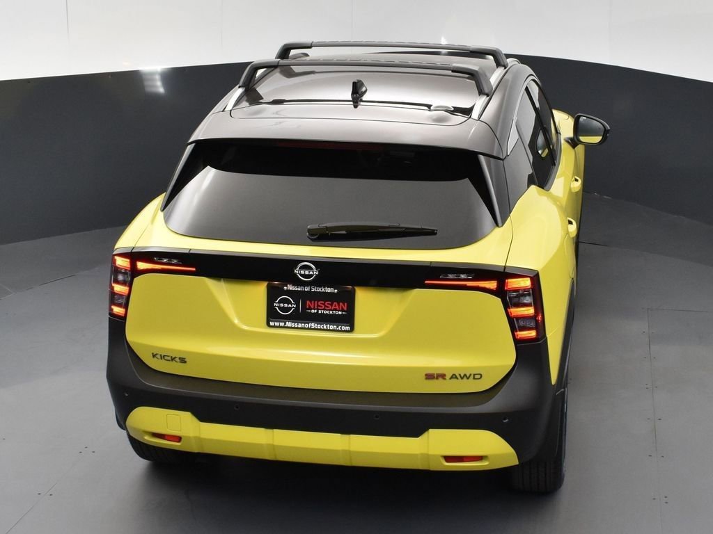 New 2025 Nissan Kicks SR AWD/4WD image 50