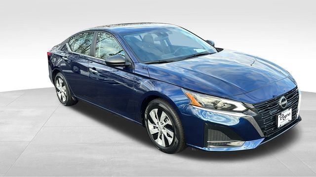 Used 2024 Nissan Altima 2.5 S image 29