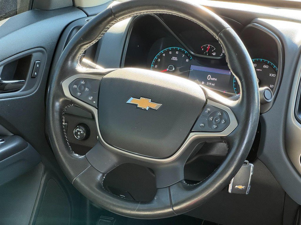 Used 2022 Chevrolet Colorado Z71 w/ Trail Boss Package AWD/4WD image 12