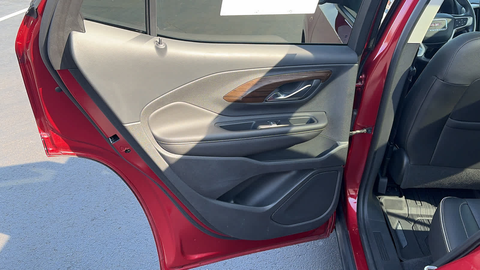 Used 2019 GMC Terrain Denali w/ Driver Alert Package II image 22