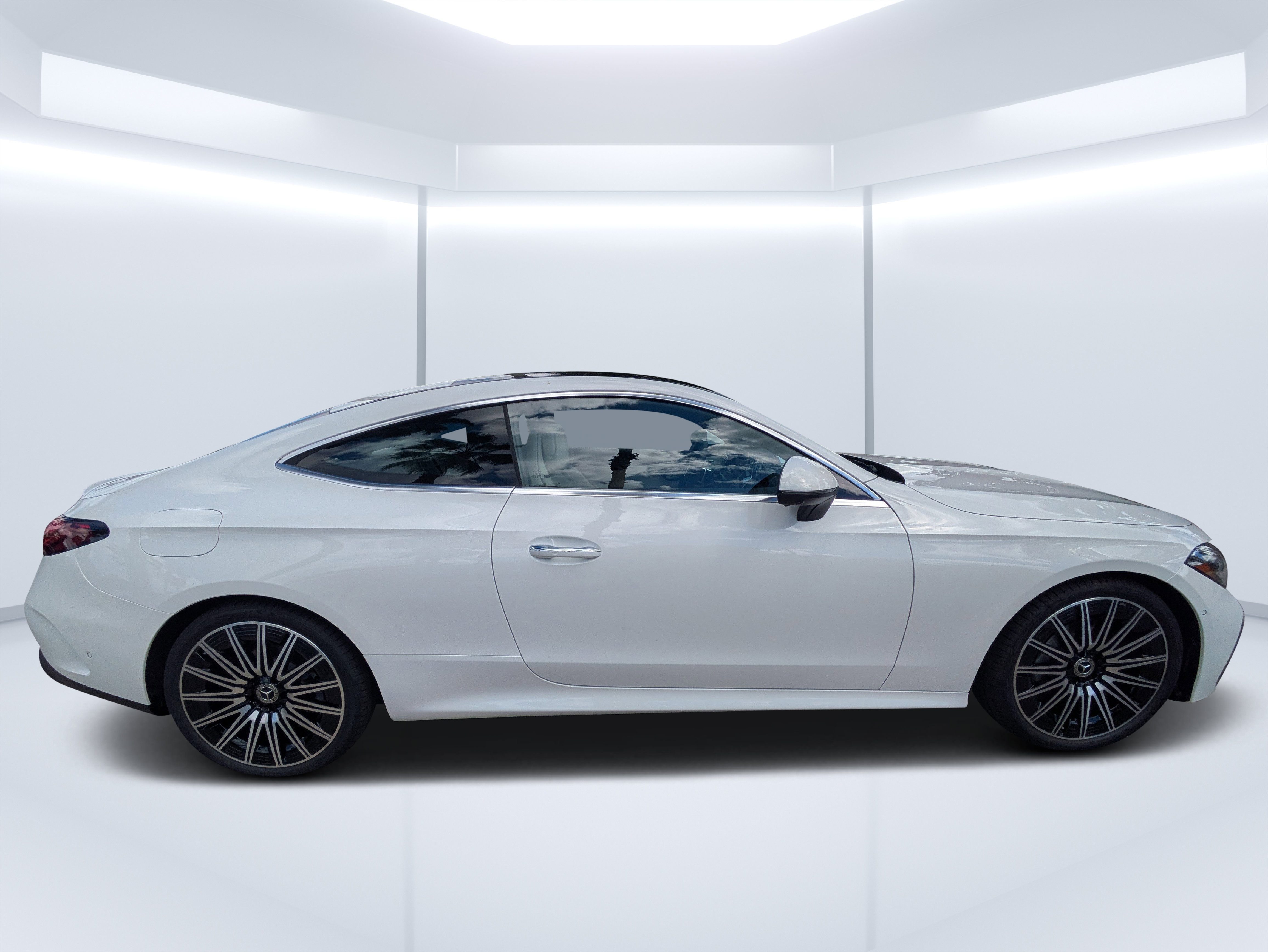 New 2027 Mercedes-Benz CLE 300 4MATIC Coupe image 2