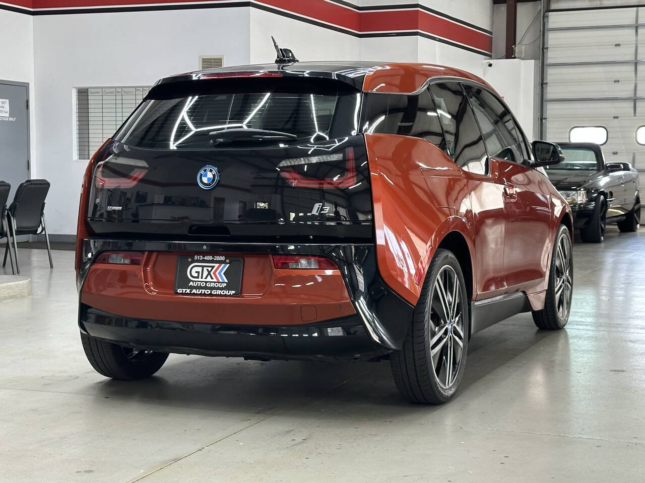 Used 2015 BMW i3 RWD image 2