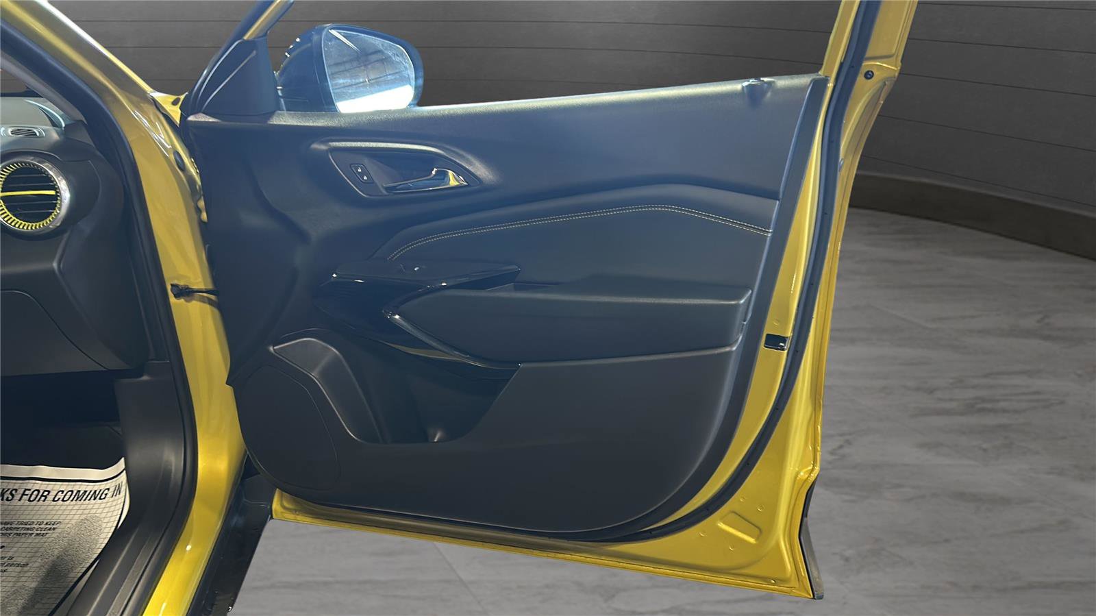 Used 2025 Chevrolet Trax ACTIV w/ Driver Confidence Package image 23