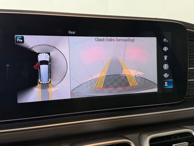 Used 2020 Mercedes-Benz GLS 450 4MATIC image 21