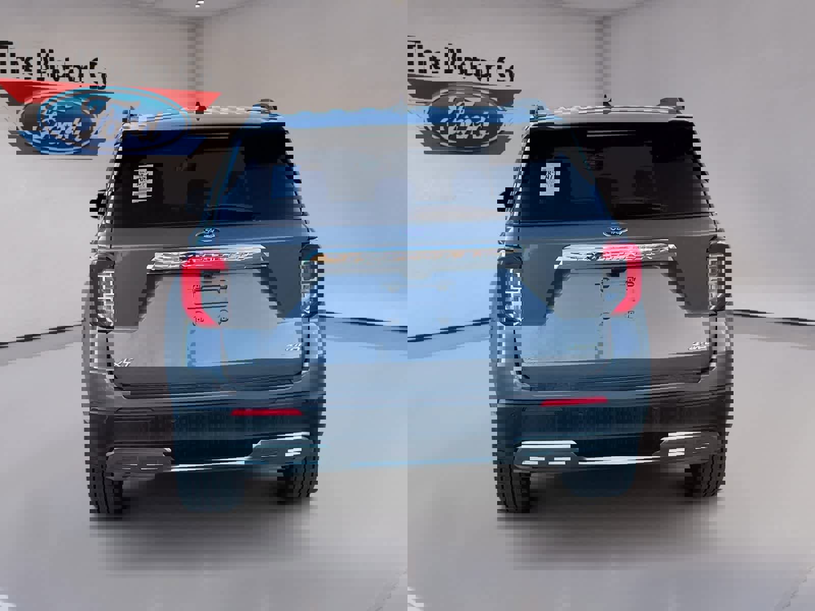 Certified 2023 Ford Explorer XLT w/ Equipment Group 202A image 6