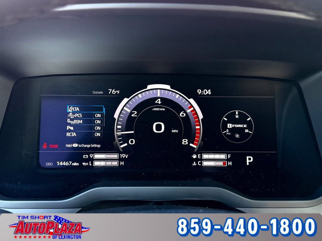 Used 2026 Toyota Tundra Limited AWD/4WD image 4